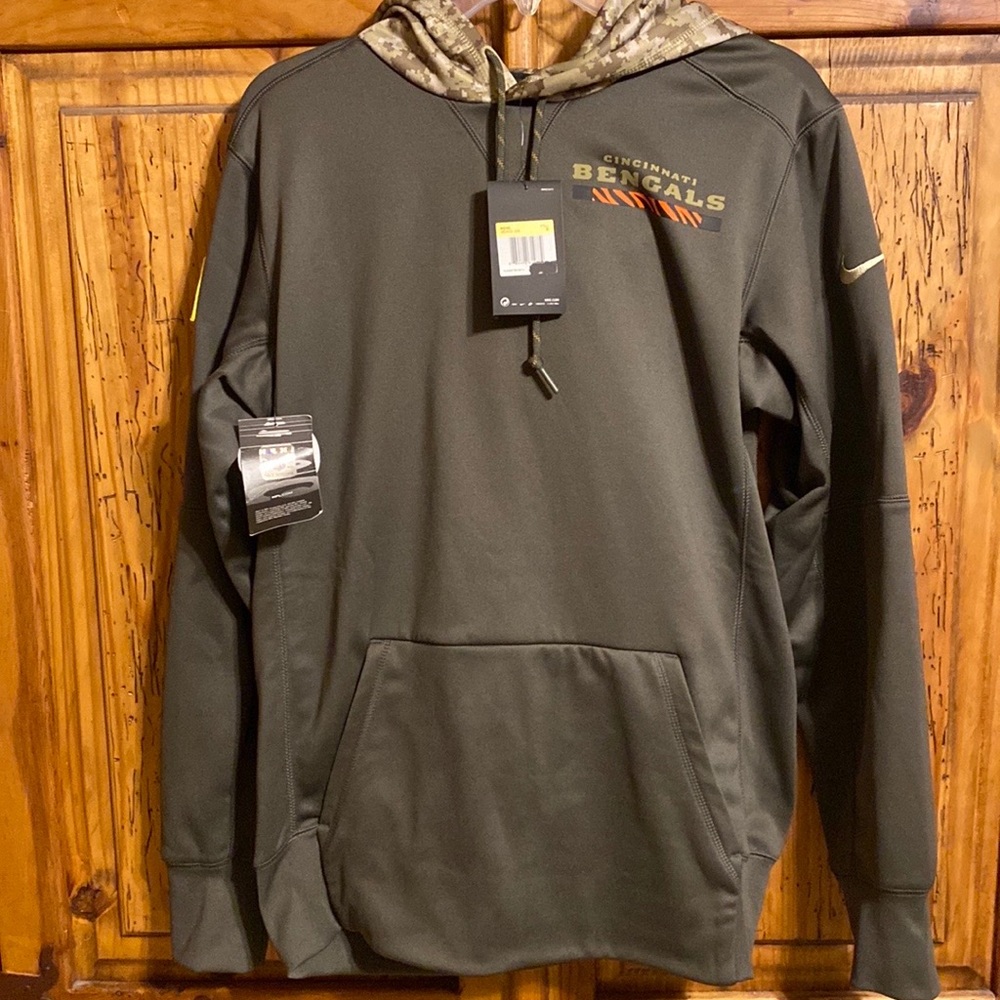 Bengals sweatshirt NWT